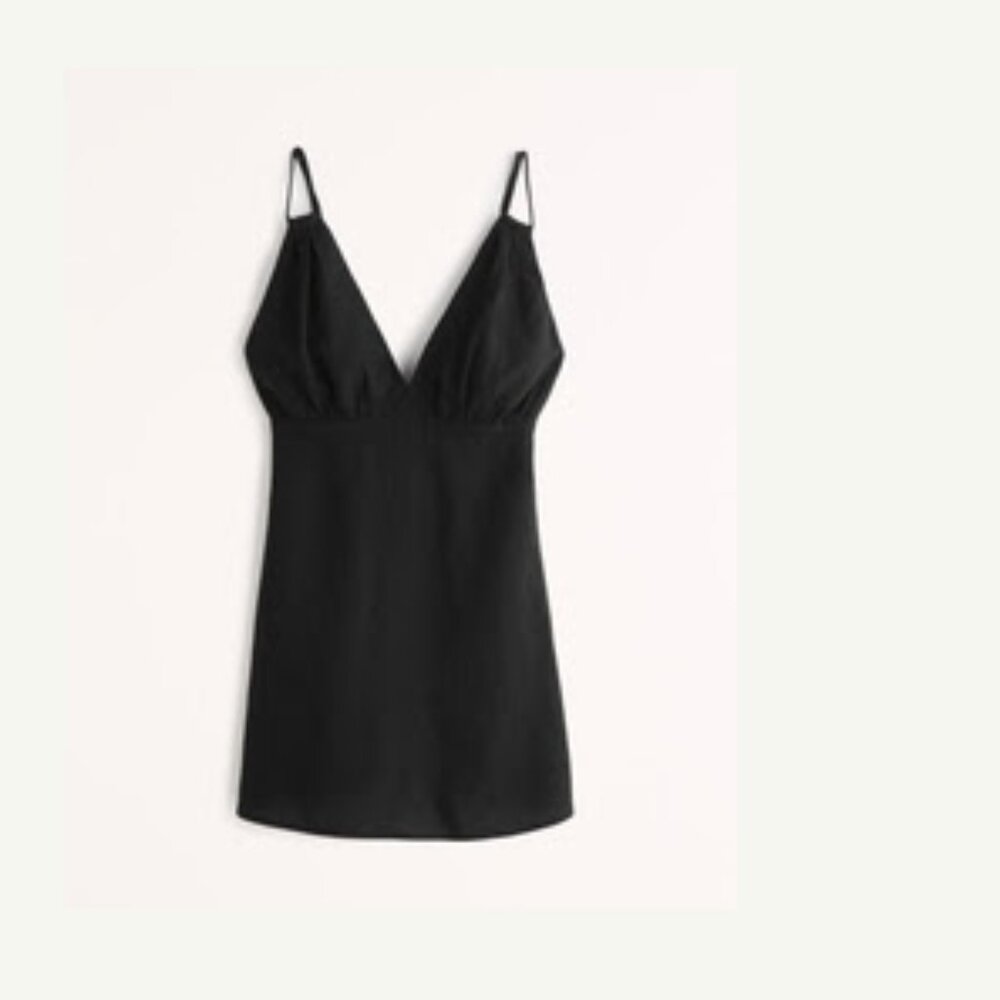Abercrombie and Fitch Plunge Strappy Skort